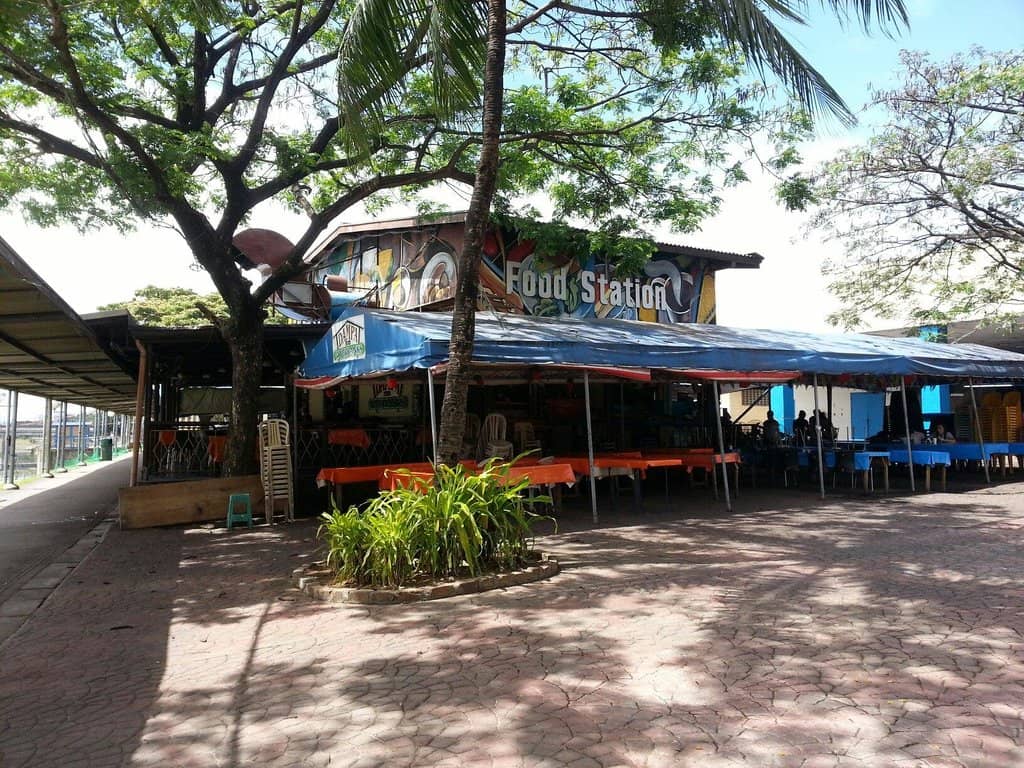 Marikina River Banks