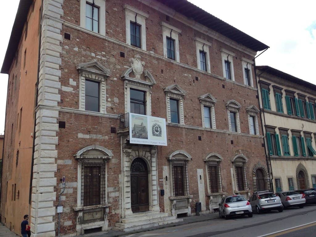 Artistic Murals and Paintings