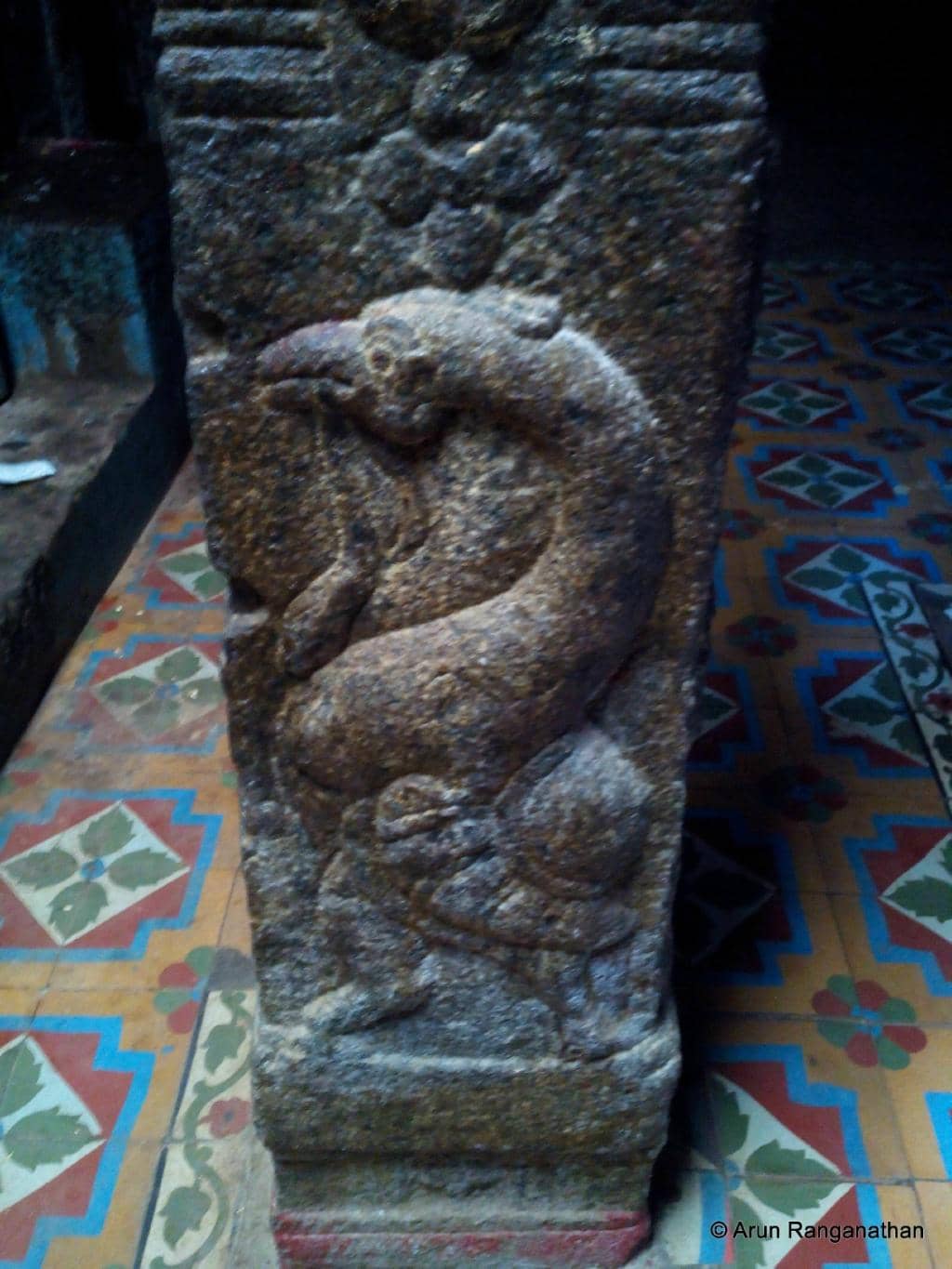 Lifelike Nandi Statue