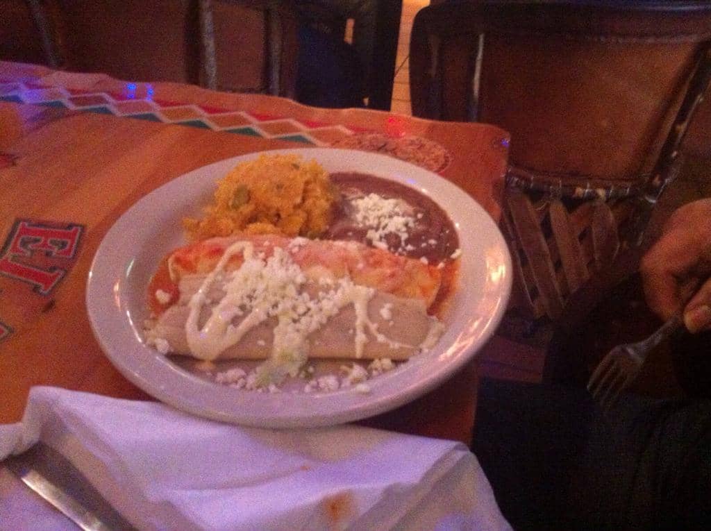 Unique Drinks & Mariachi Nights