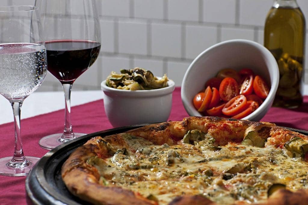 Cozy Italian Atmosphere