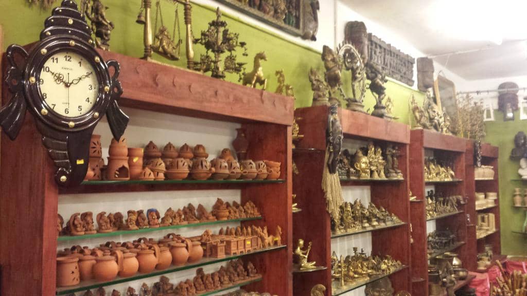 Antiques and Handicrafts