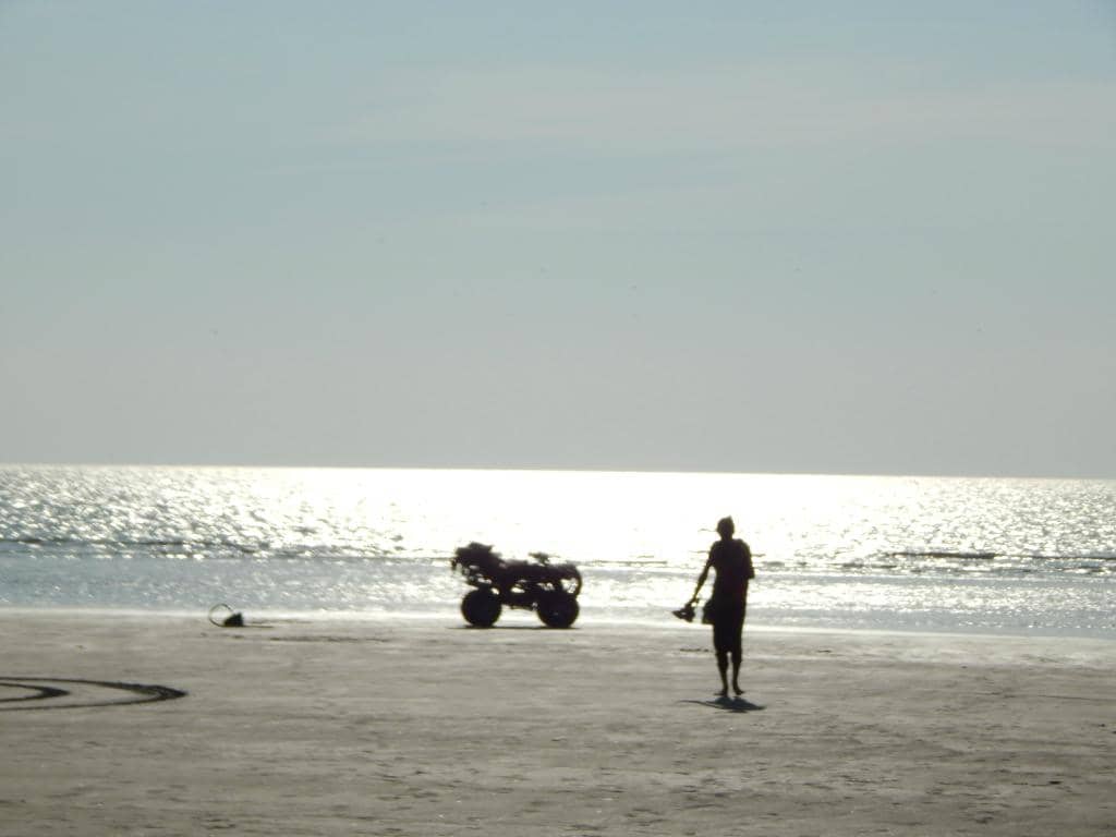 Photogenic Beach Cycles