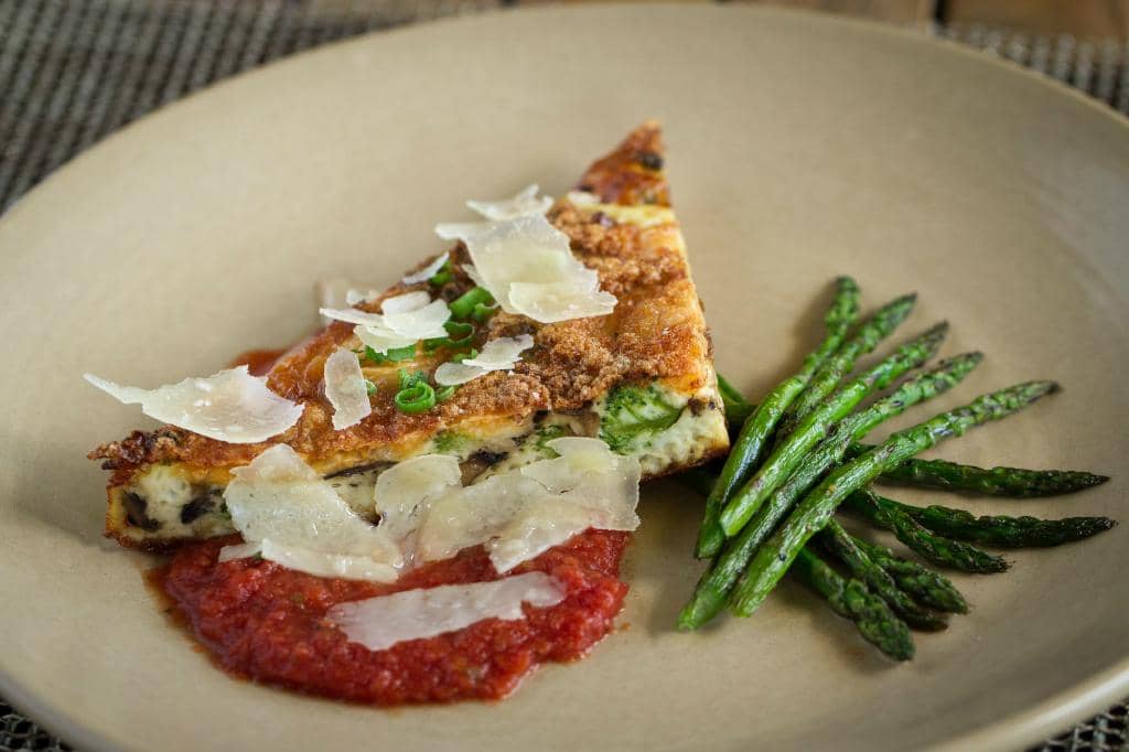 Tropical Atmosphere & Live Music