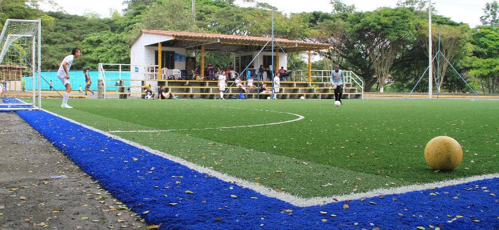 Rio Lento Tube River