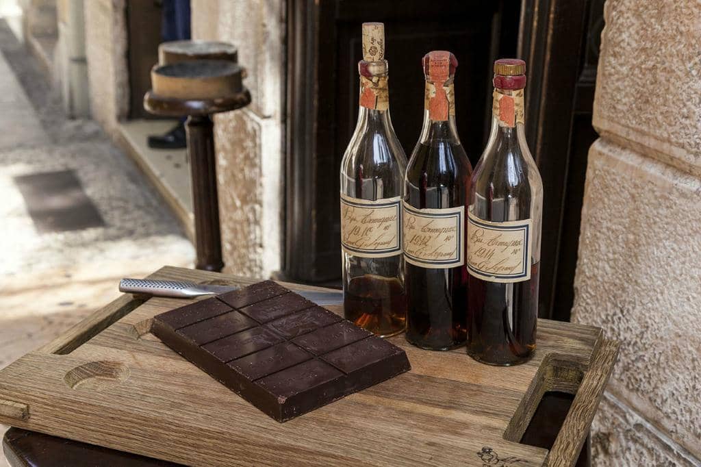 Vibrant Jazz Ambiance