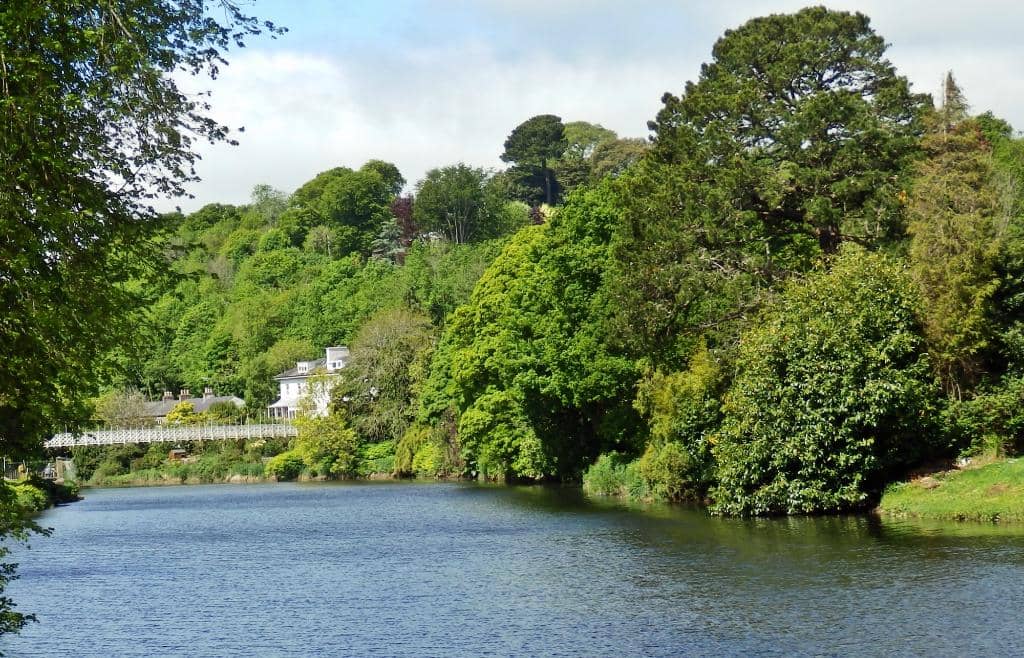 Riverside Walk