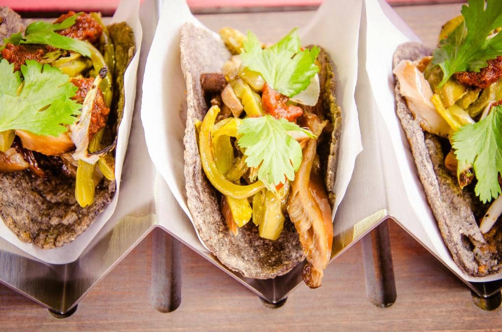 Vibrant Atmosphere & Live Music