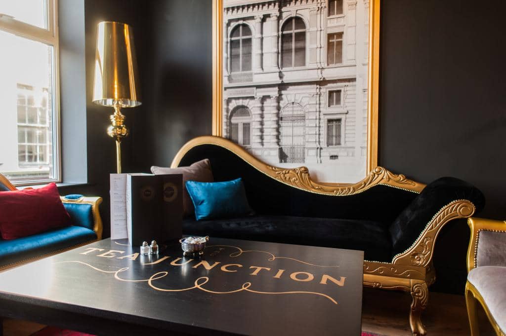 Cozy Ambiance with Views