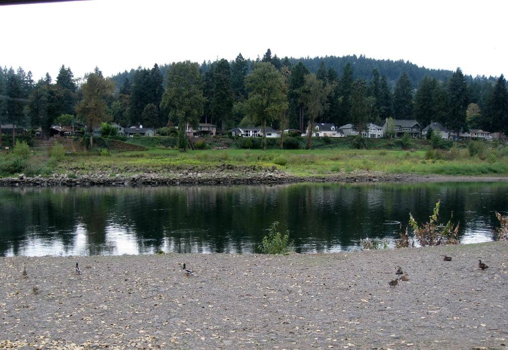 Clackamette Cove Fishing