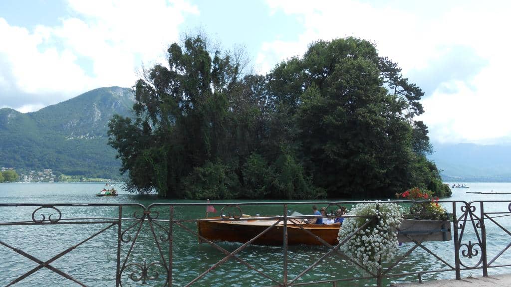 Seasonal Flower Displays