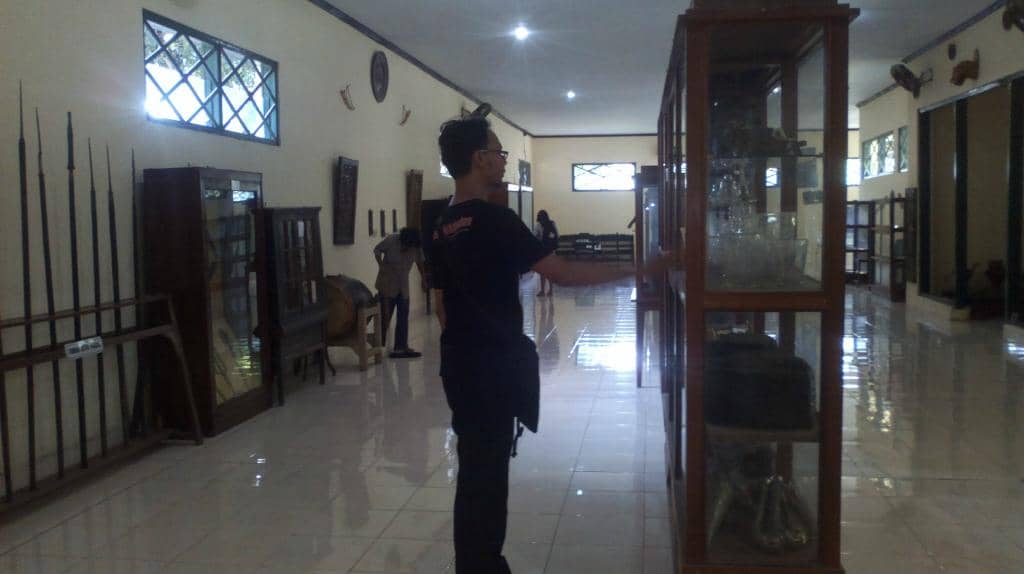 Dalem Agung Pakungwati Ruins