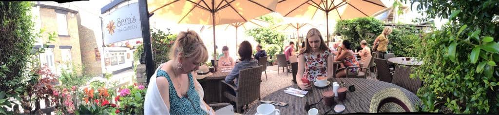 Charming Garden Ambiance