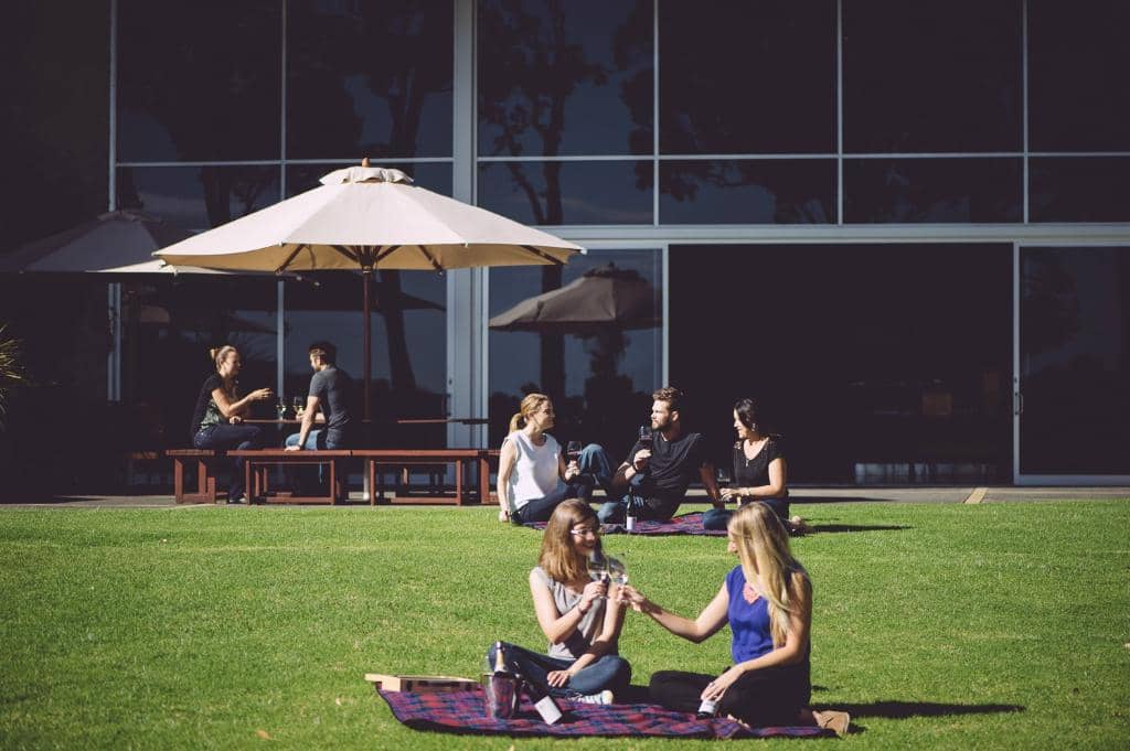 Jeté Sparkling Wine