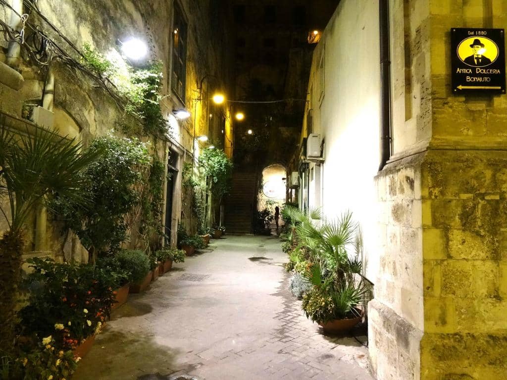 Guided Chocolate Making Tour