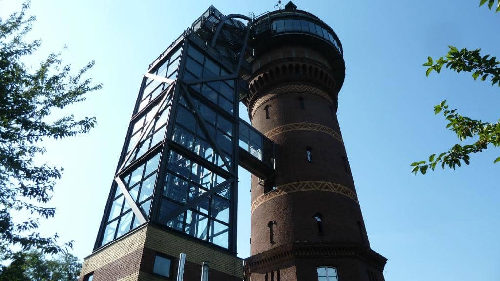 Interactive Water Exhibits