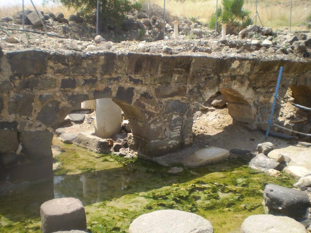 Natural Hot Springs Pools