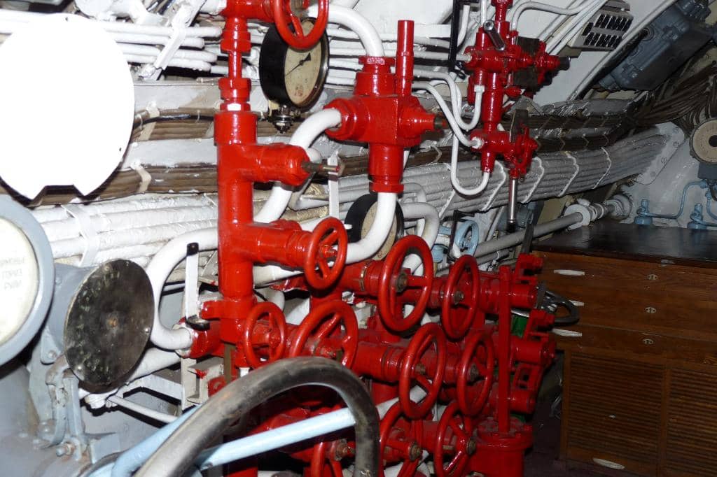 Crew Quarters & Navigation