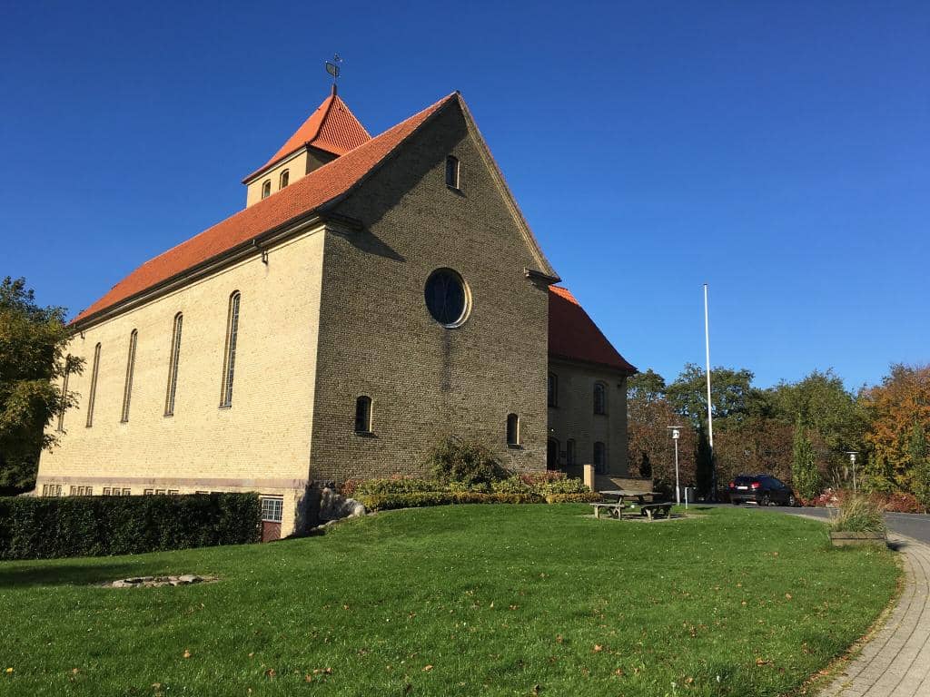Boat Choir Decorations