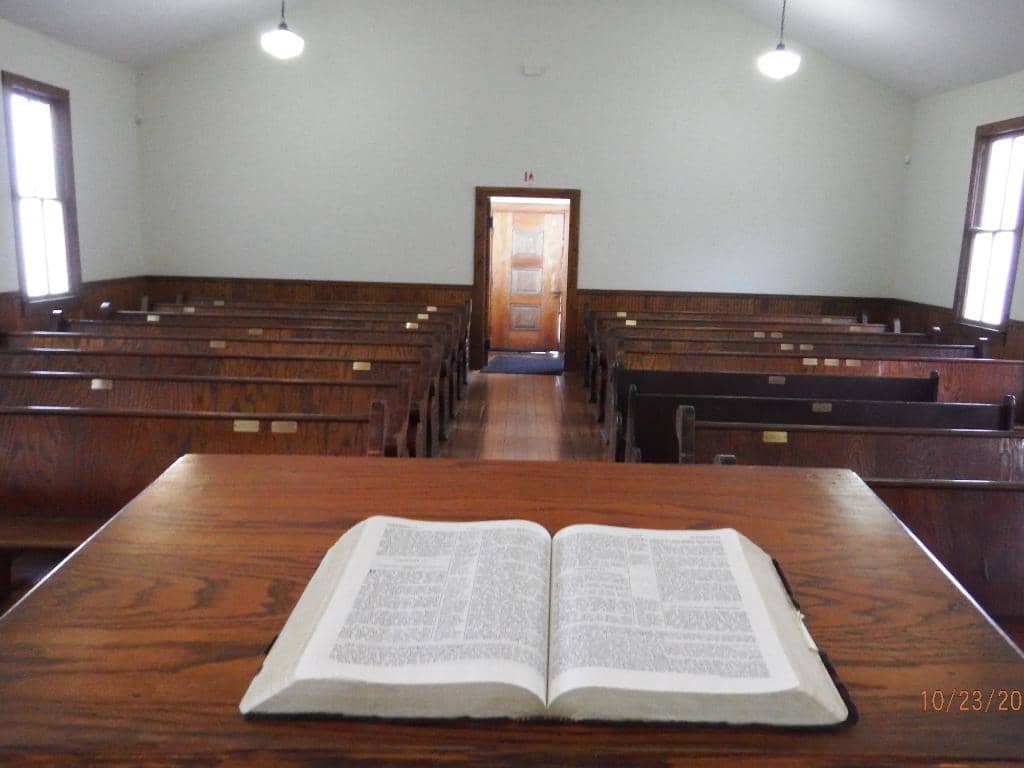 Historic Cabins & Schoolhouse