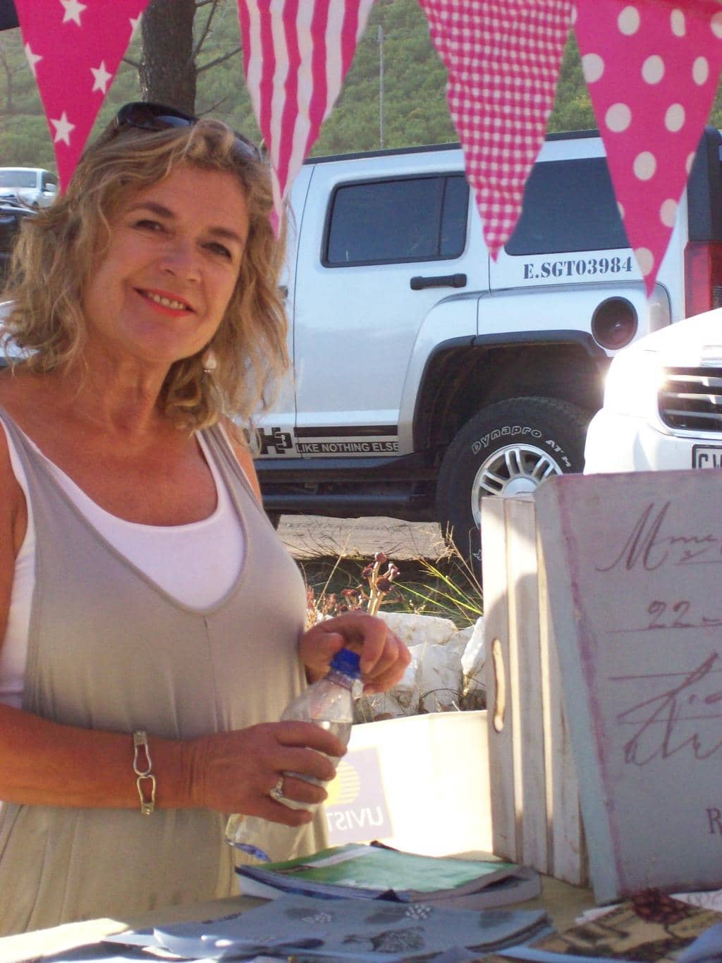 Live Music & Ambiance