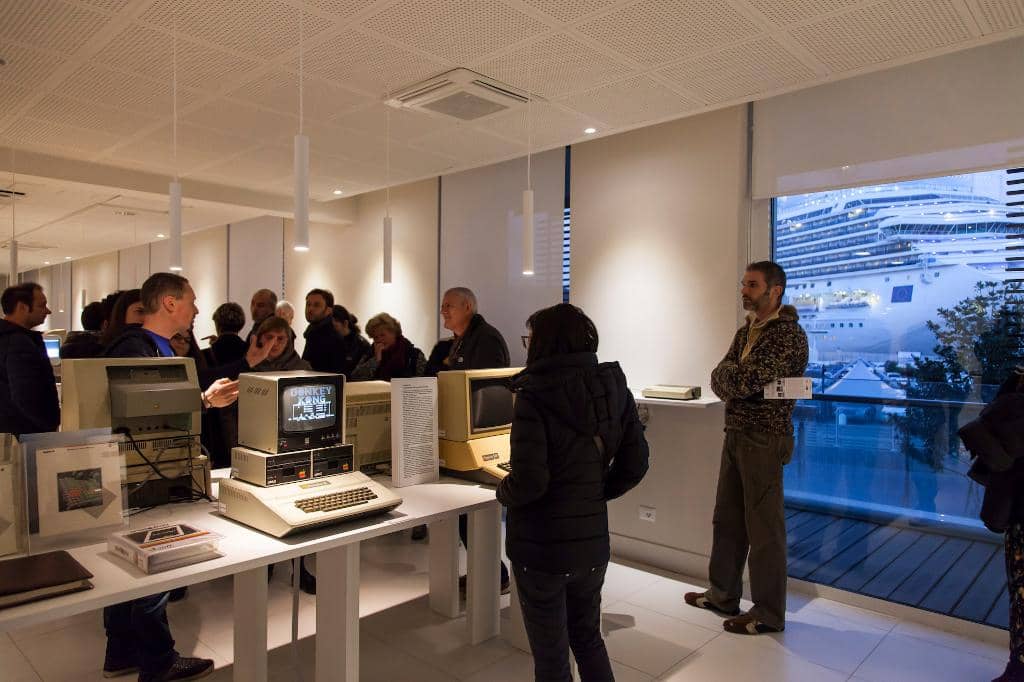 Functional Vintage Macs