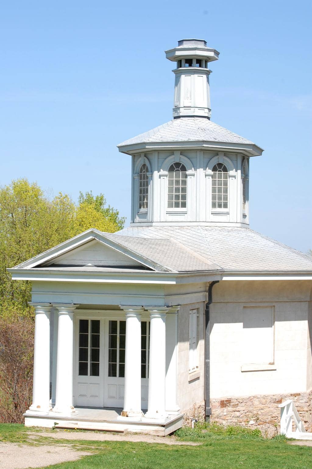 Costumed Interpreters