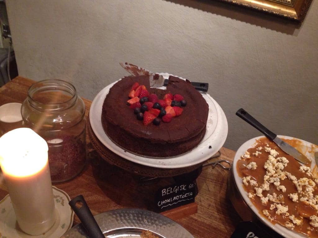 Cozy & Colorful Ambiance