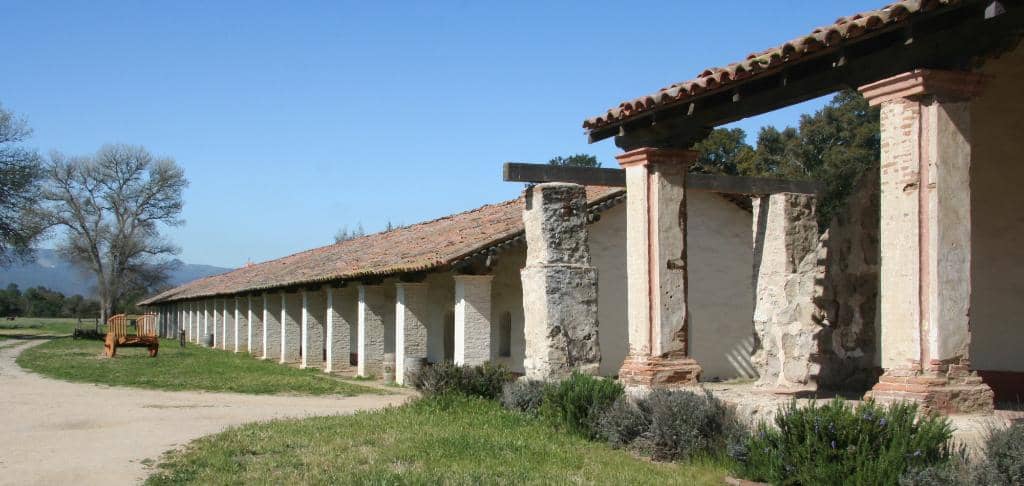 Extensive Grounds & Gardens