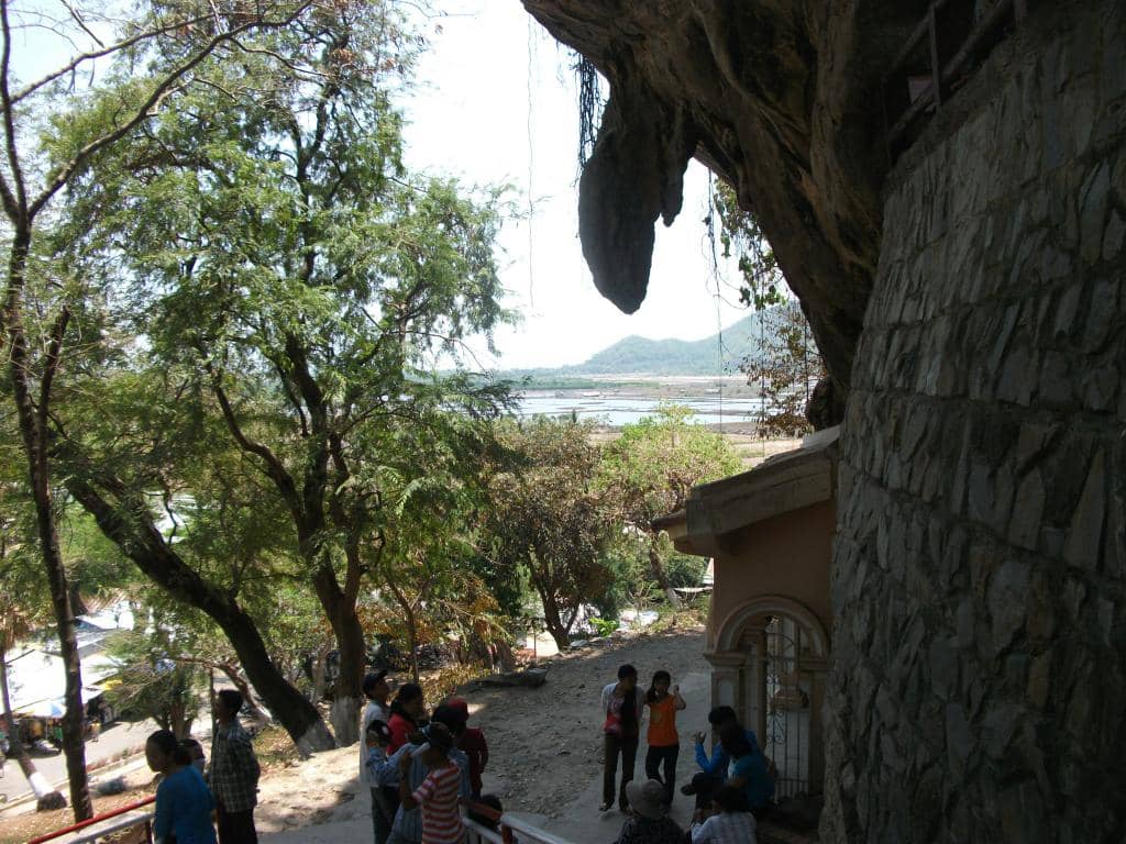 Bai Da Bay Mau Beach