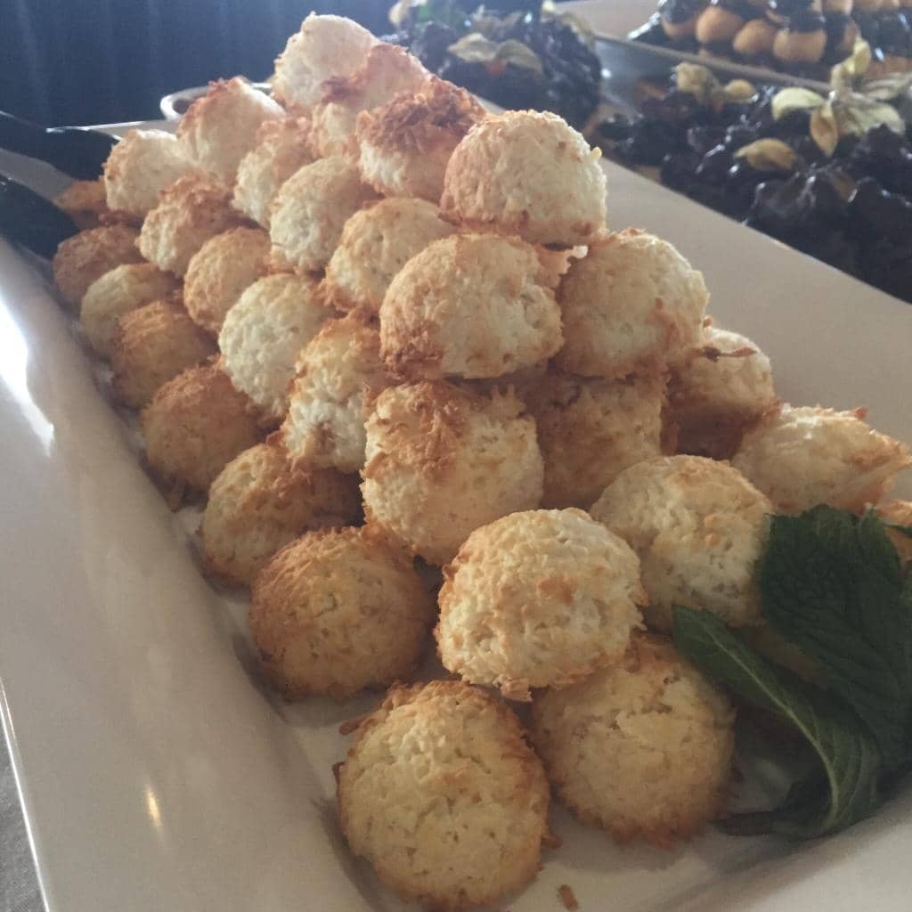 Friendly Clubhouse Atmosphere