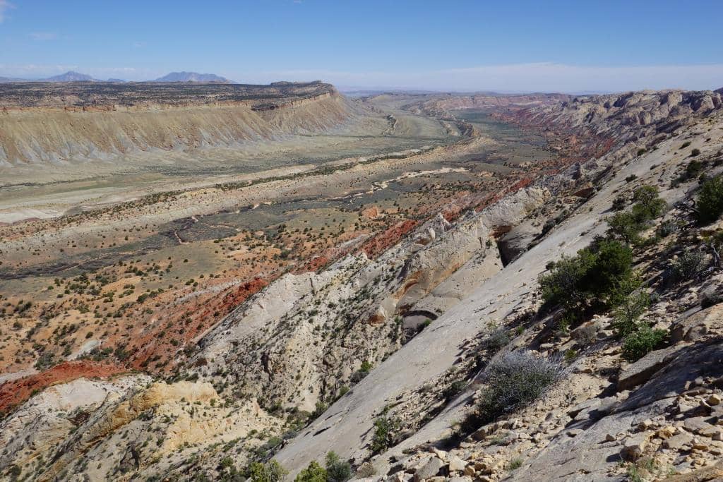 Hidden Arches on the Approach