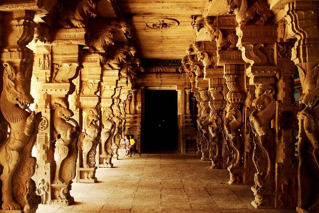 Thenupuriswarar Temple Architecture