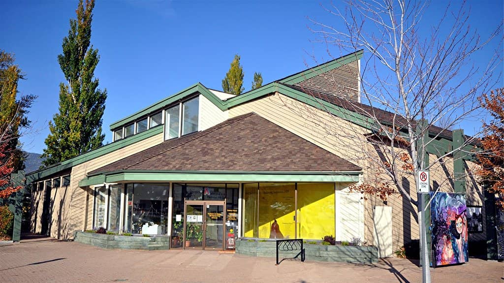 Robert Bateman Exhibit