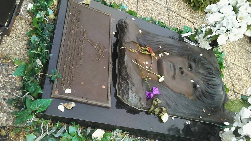 Memorial Rose Garden