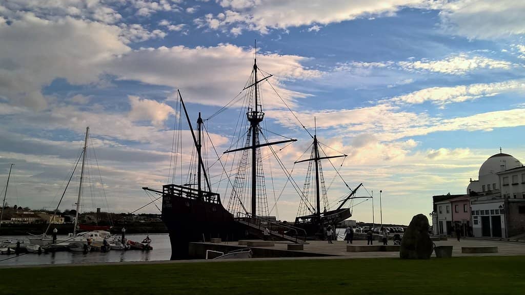 Life Aboard a 16th Century Ship