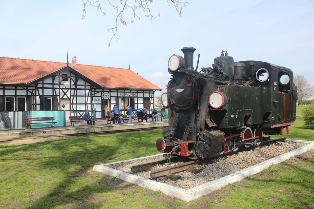Scenic Malta Lake Ride
