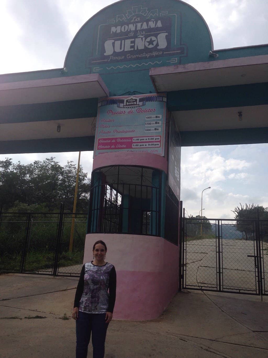 Immersive 50s-60s Performing Arts