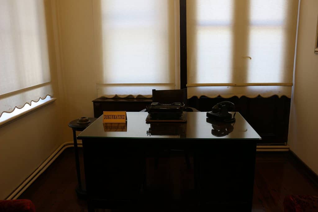 Well-Organized Displays