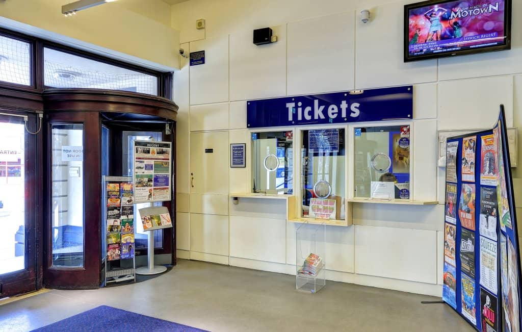 Live Music Performances