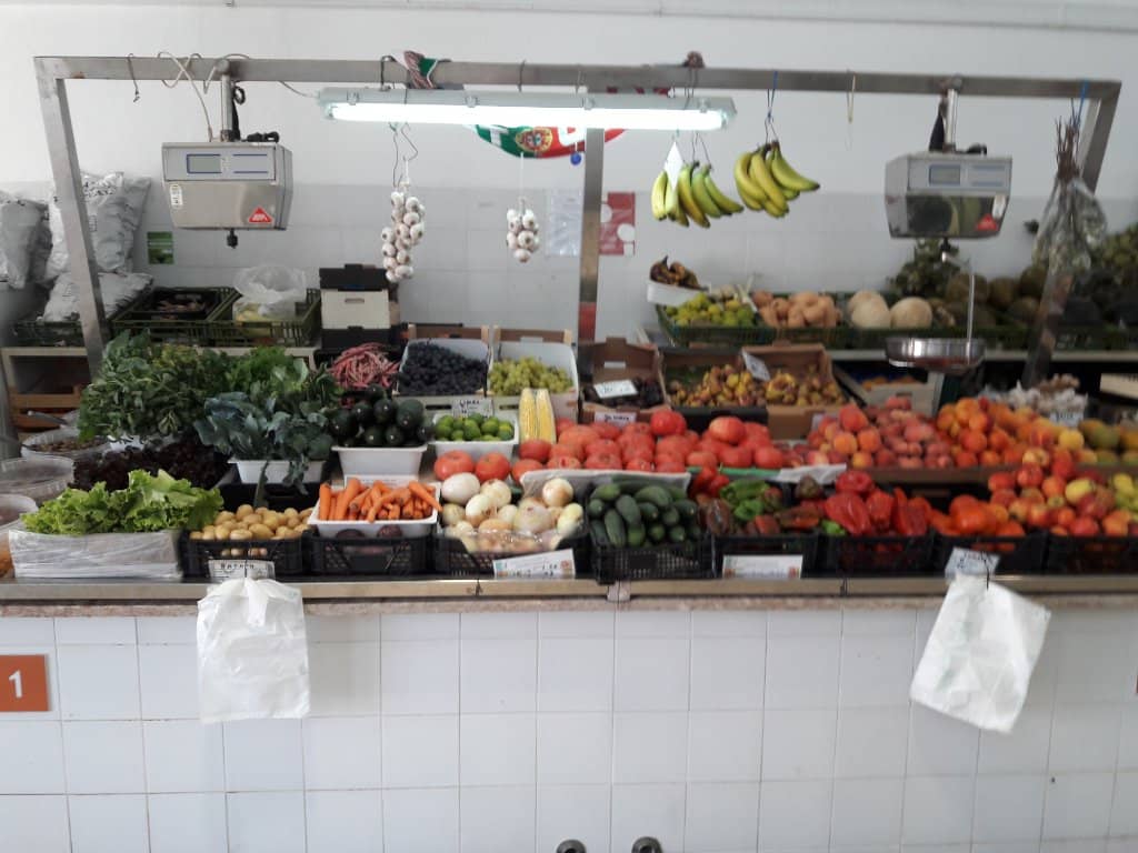 Fresh Produce & Seafood