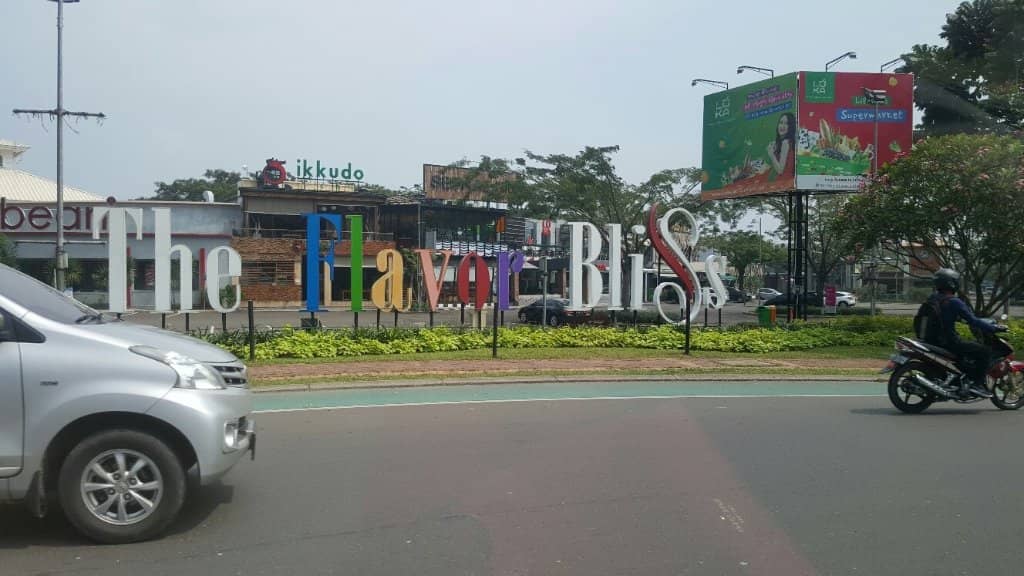 Vintage Finds at Broadway