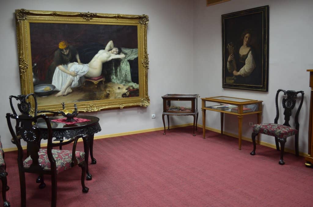 Affordable Souvenirs