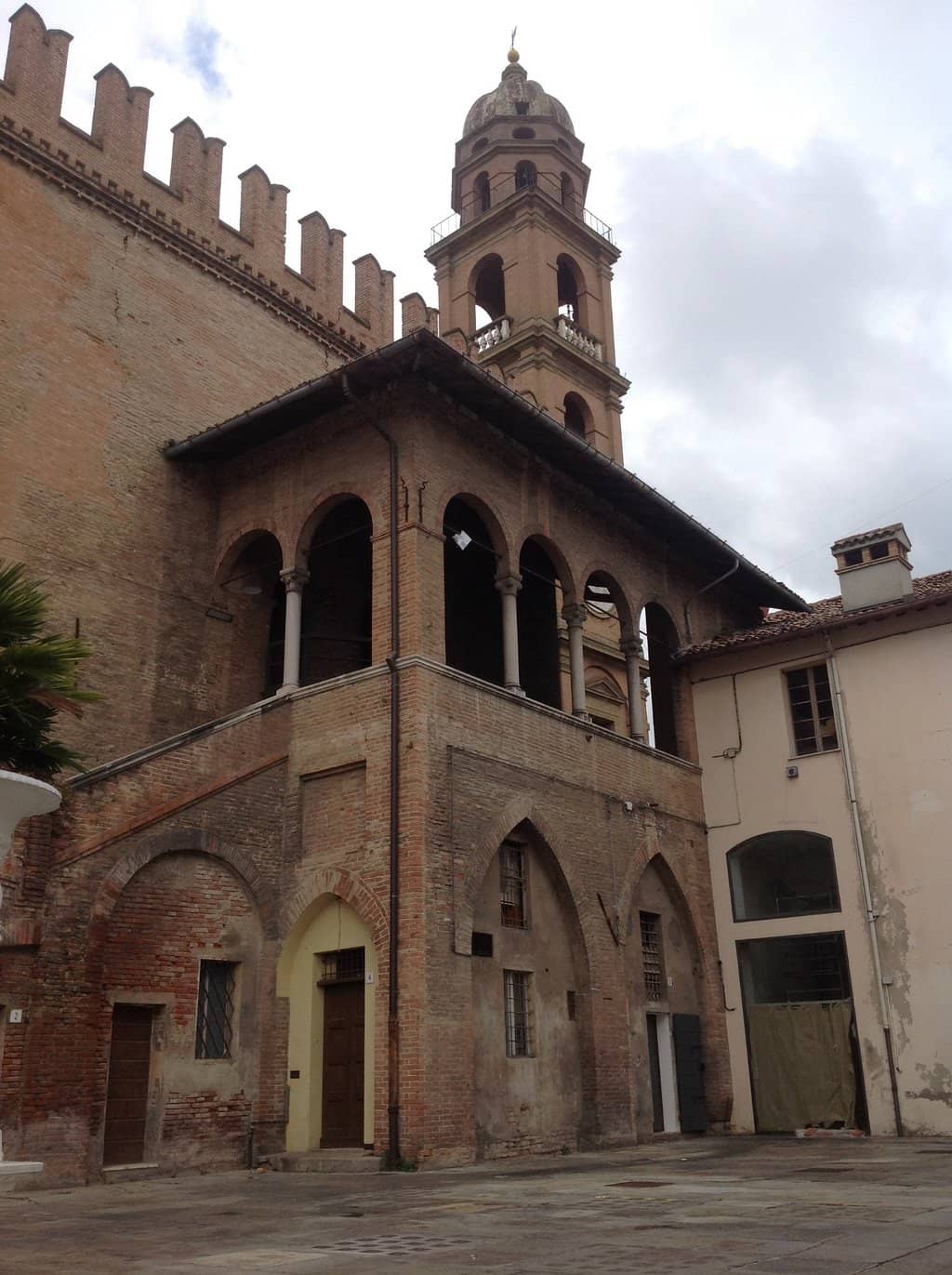 Piazza del Popolo Views