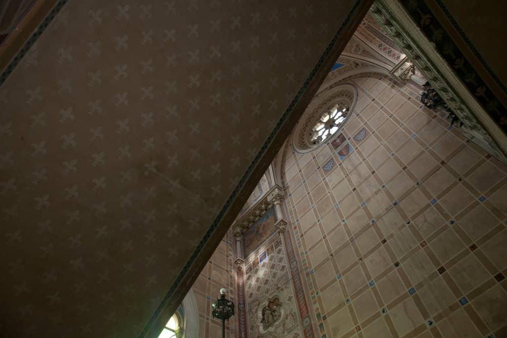 Vertical photo
