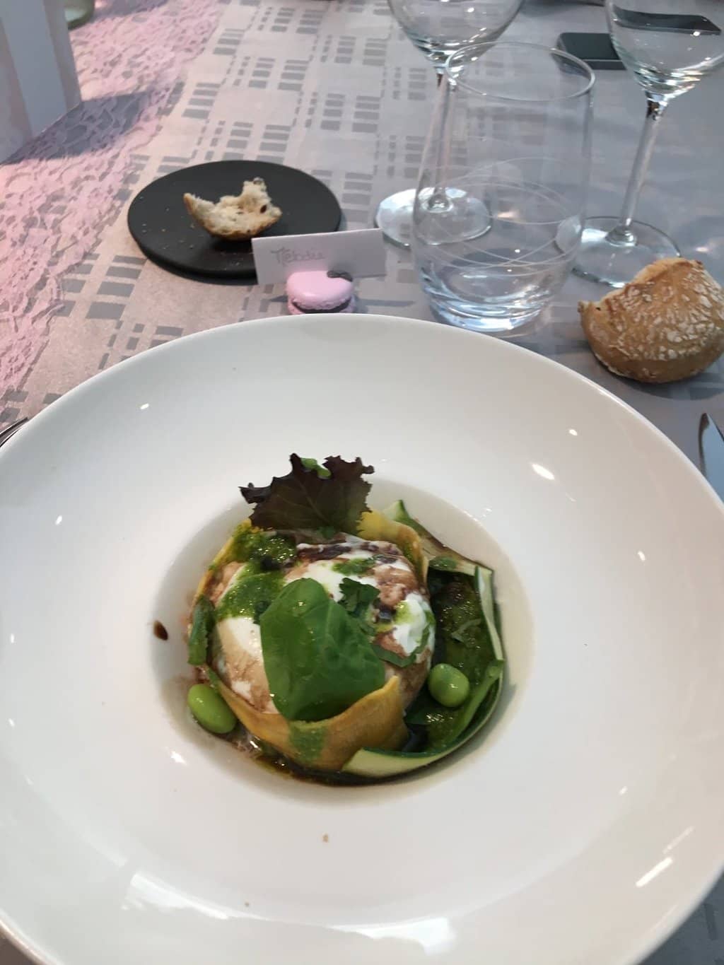 Charming Square Ambiance