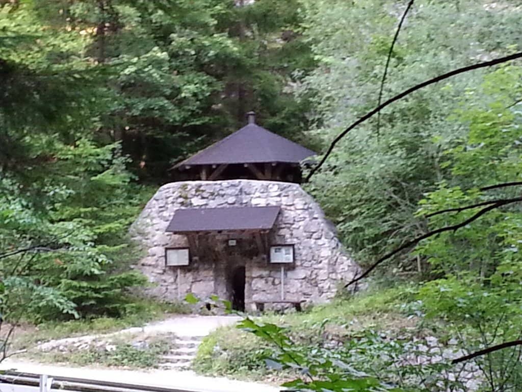 Thematic Learning Stations