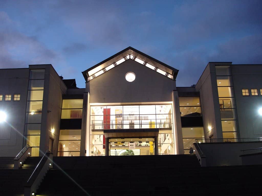 Diverse Performances