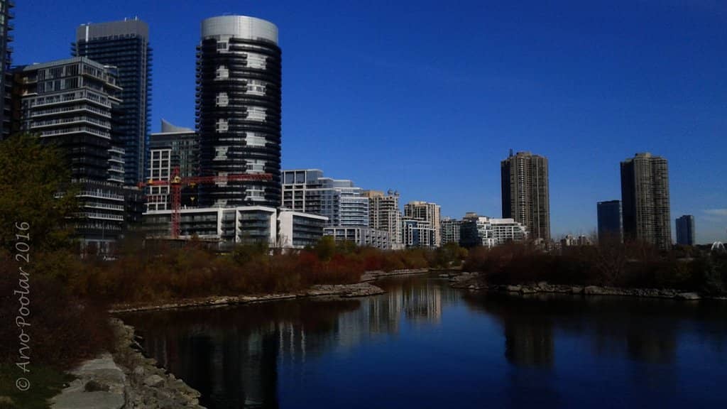 Lakeside Cycling & Walking