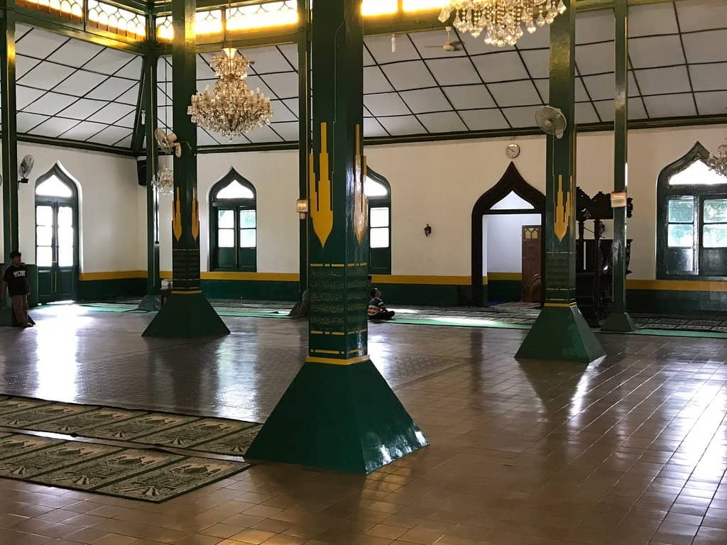 Peaceful Prayer Ambiance